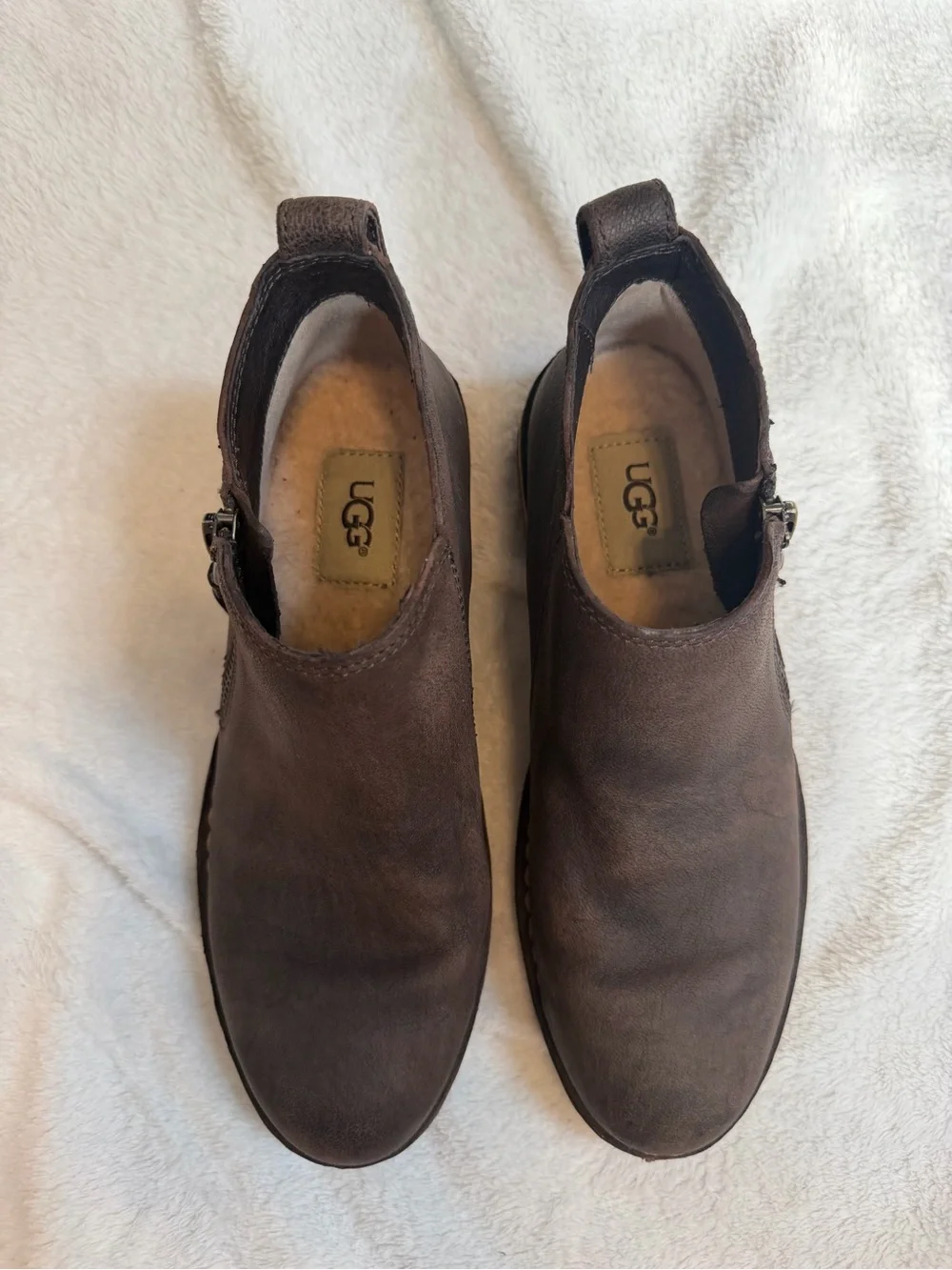 UGG Clementine Brown Leather Side Zip Ankle Boots Size 6